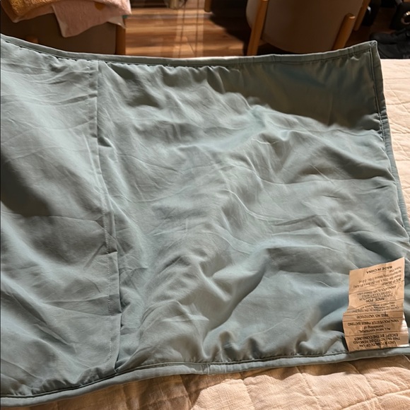 NWT Threshold Blue Quilted Bedding I have 2 king shams sold together - Picture 2 of 7